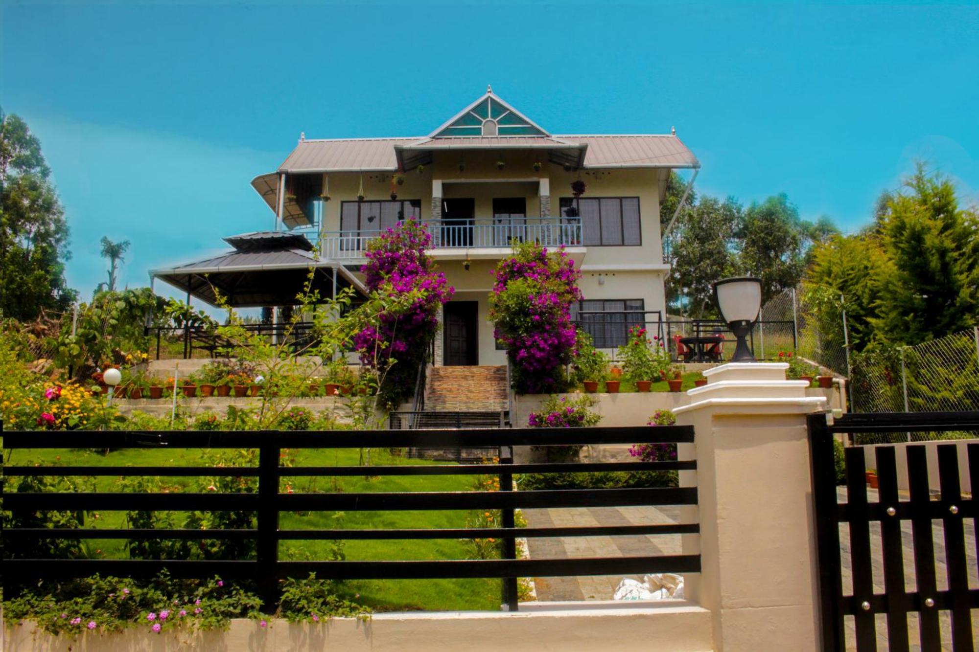 Blue Lake Kanthalloor Exterior foto