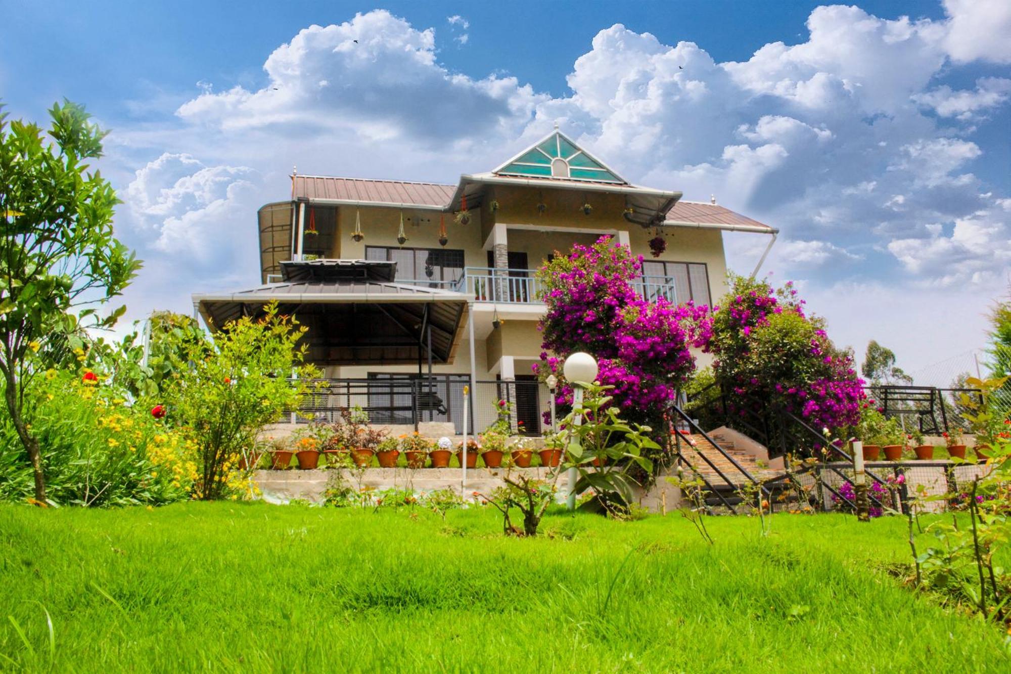 Blue Lake Kanthalloor Exterior foto